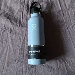 NWT 21oz Hydroflask